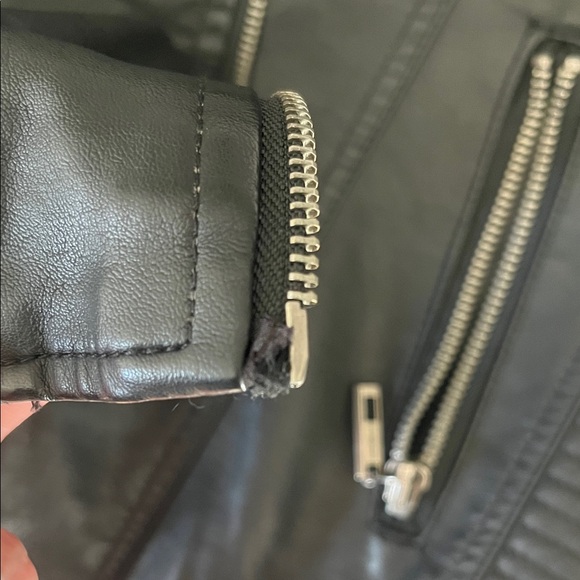 Women's Black Faux Leather Hooded Jacket - Picture 5 of 5